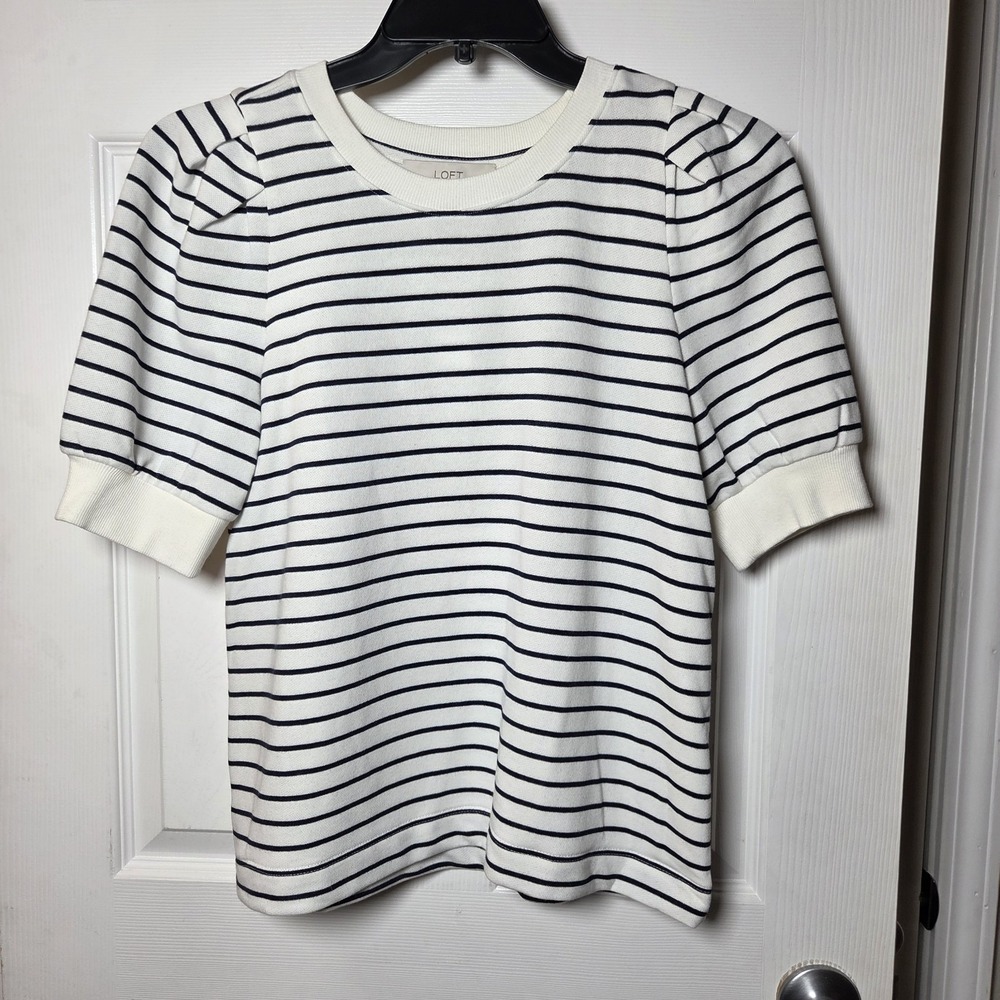 Loft sz M striped short slv top NWT casual knit everyday basic